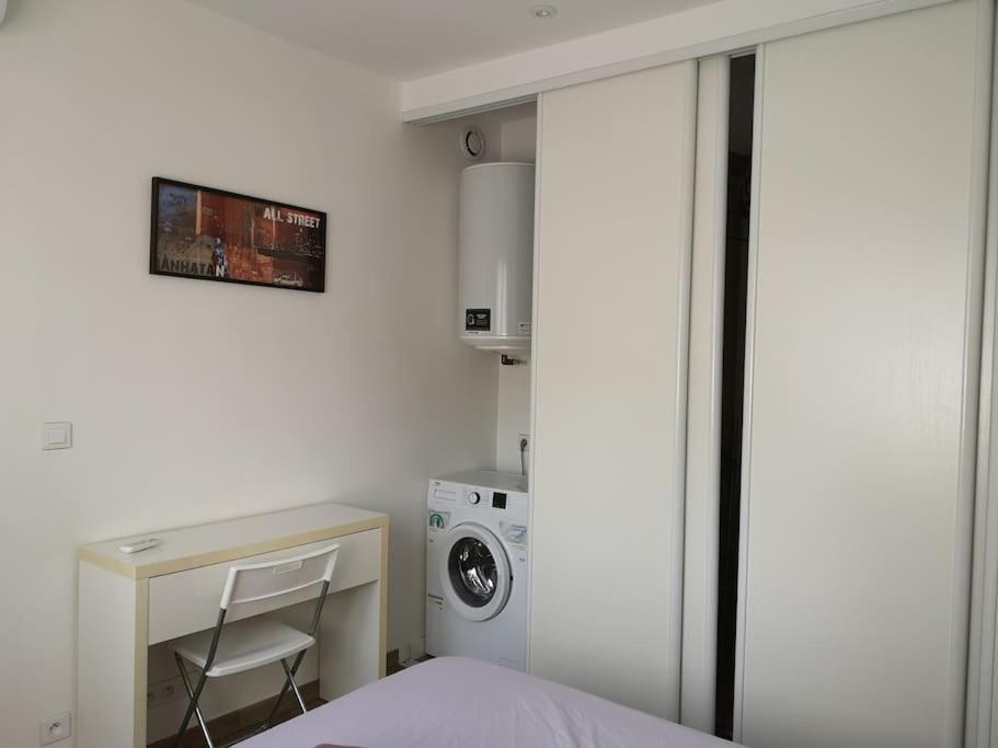 Cosy 2P A 5 Minutes A Pied De La Mer Et Du Centre Menton Exterior photo